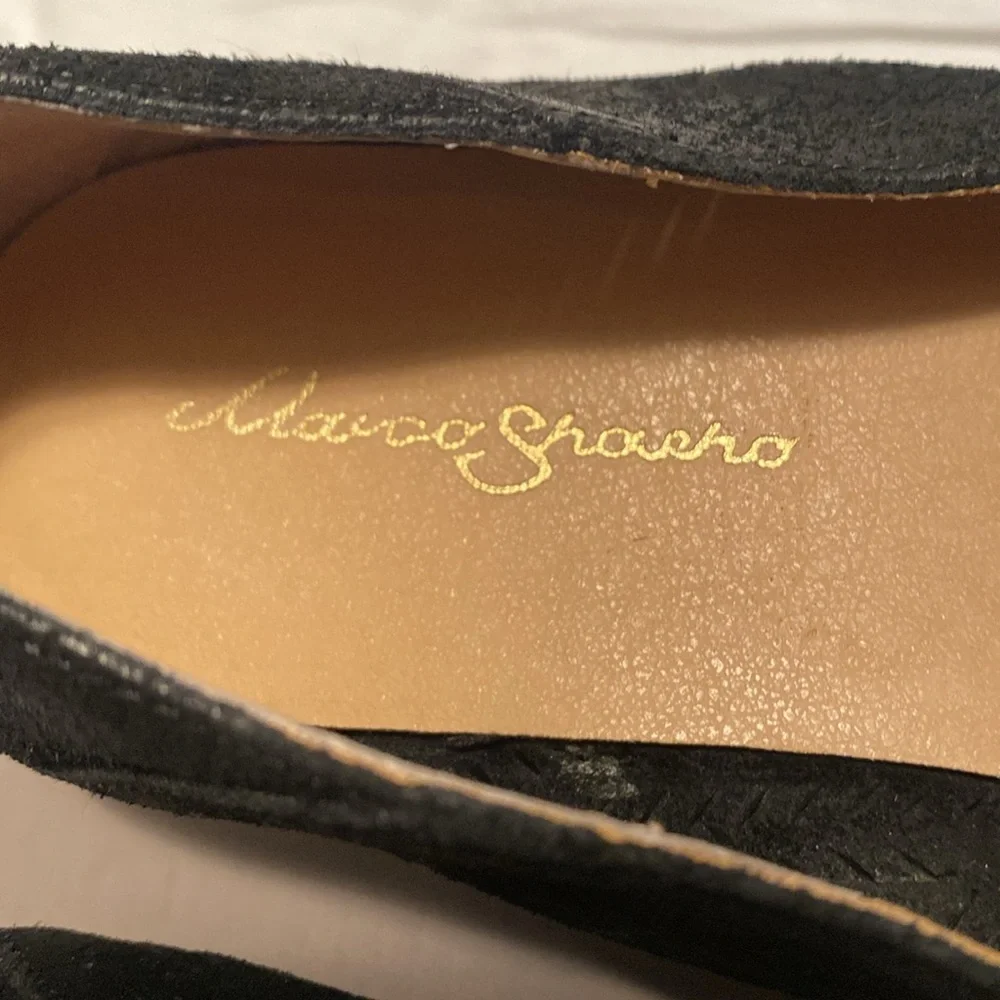 Size 9m Woman’s Loafer Shoes - Picture 2 of 9